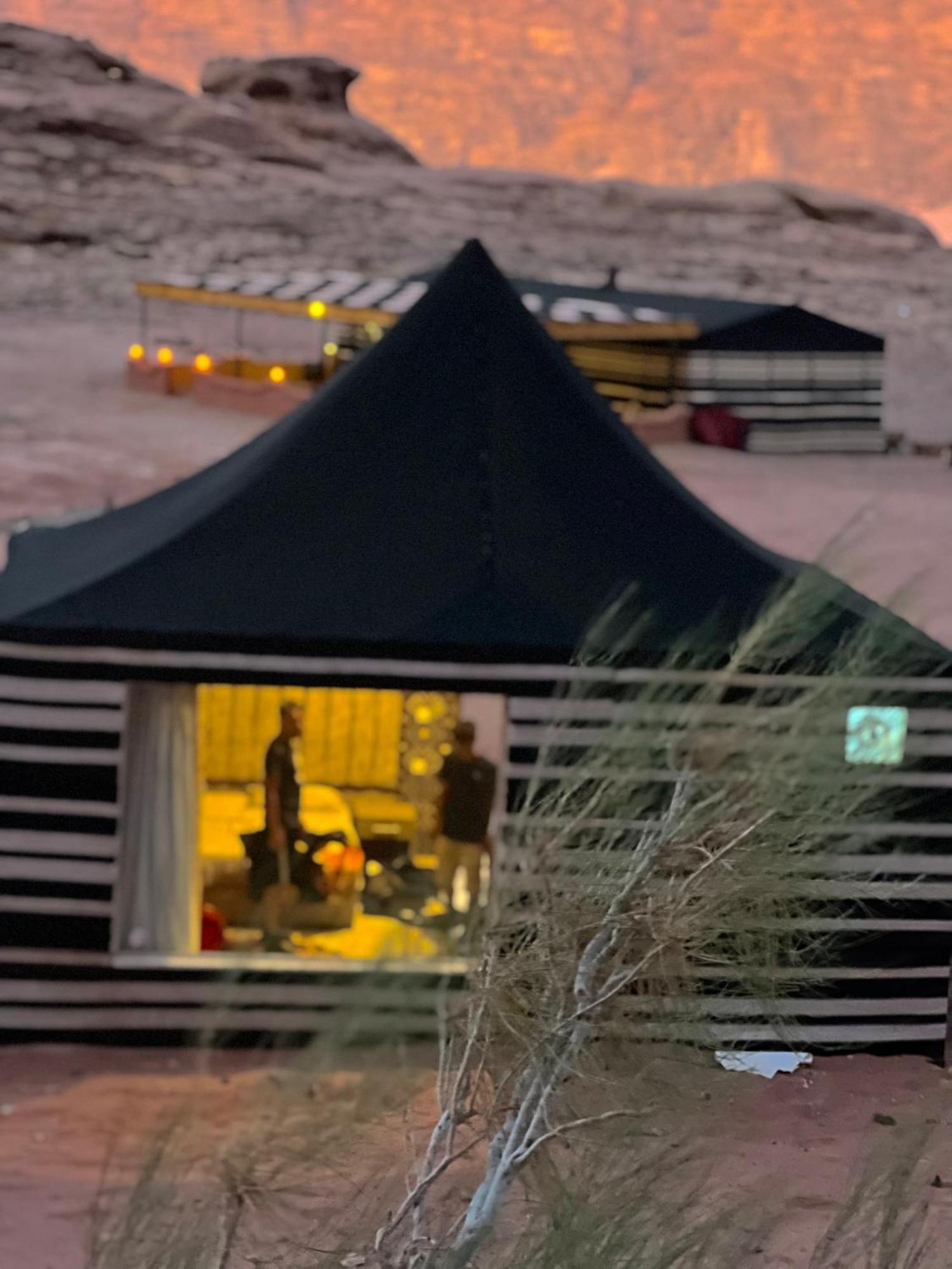 Star Camp & With Tor Hotel Wadi Rum Exterior photo