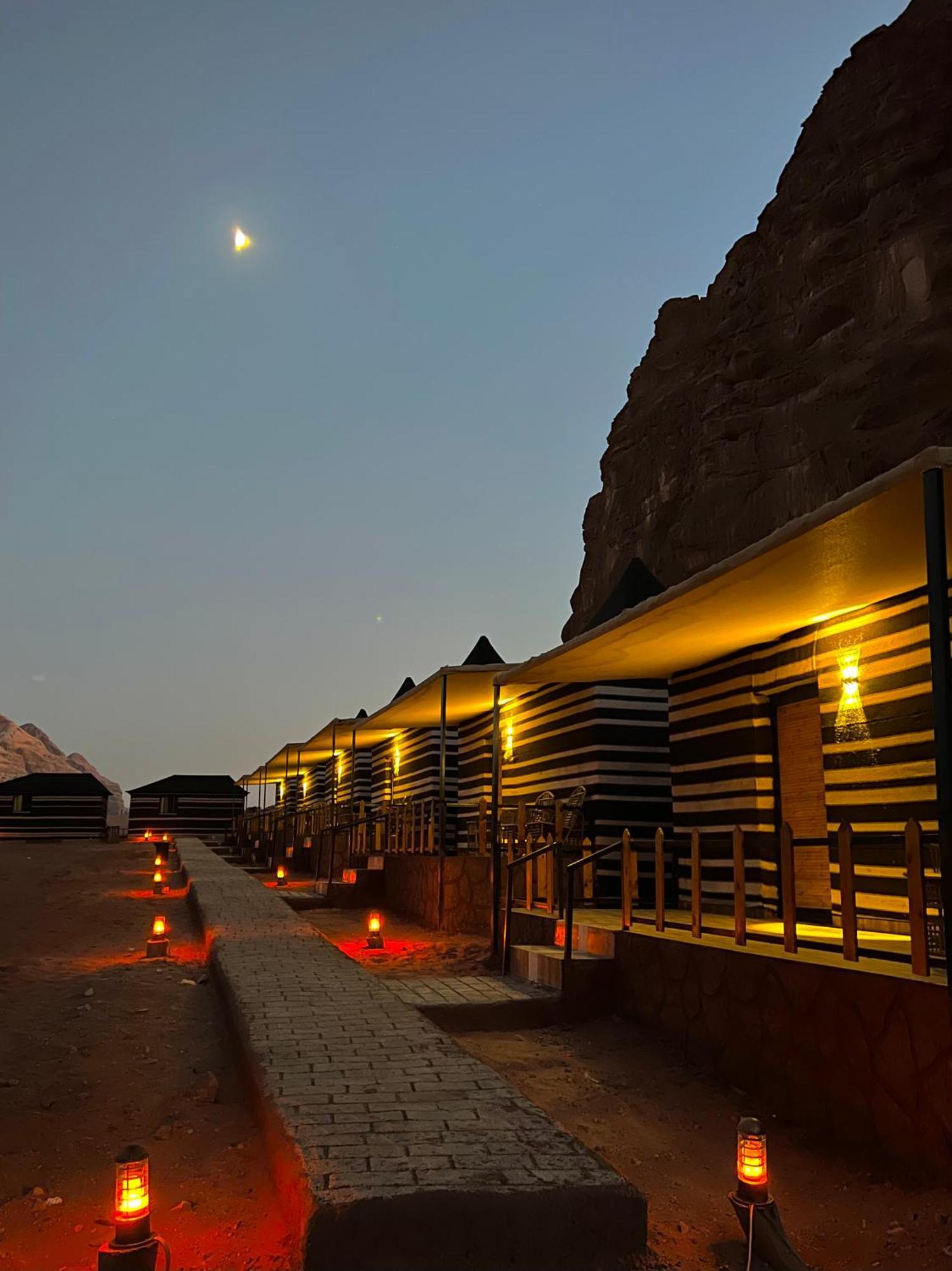 Star Camp & With Tor Hotel Wadi Rum Exterior photo