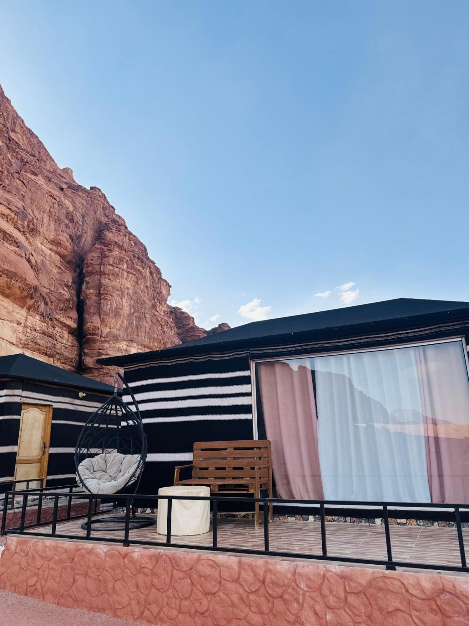 Star Camp & With Tor Hotel Wadi Rum Exterior photo